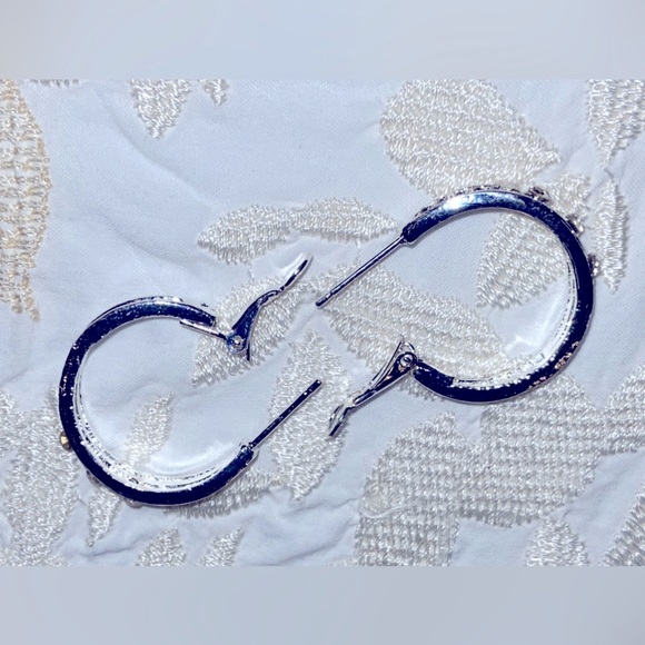 NWT Lovely Rhinestone Accented Hoop Earrings- Available in Gold💛 & Silver🩶 Tones - Picture 10 of 16